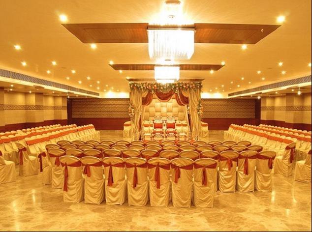Grand Thakar Hotell Rajkot Eksteriør bilde