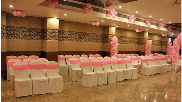 Grand Thakar Hotell Rajkot Eksteriør bilde